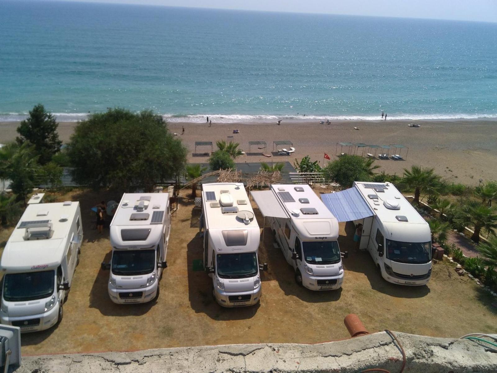 Hotel Mavi Cennet Camping Caravan Kızılot Exteriér fotografie